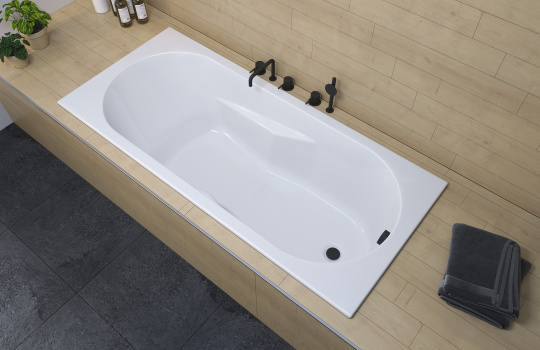 Built-in-bathtubs-lazy_tub_detail.jpg